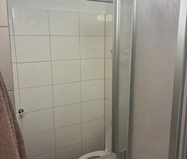Nachmieter zum 01.02. gesucht - 1-Zimmer mit Balkon & Einbauküche - Photo 1
