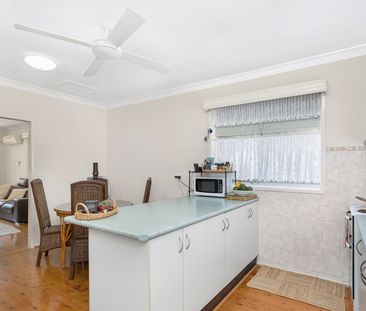 Family friendly in a prime location - Photo 5