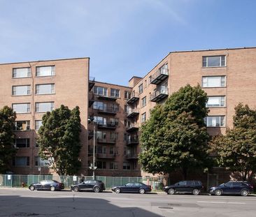 10 Rosemount Avenue - Photo 2