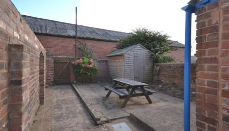 8 Danes Road, EX4 4LS (x5) - Photo 3