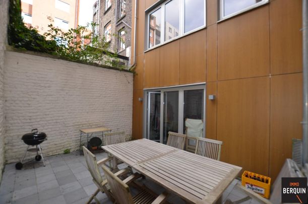 Ruim duplexapp. met 1 slpk. en privatieve binnenkoer - Photo 1