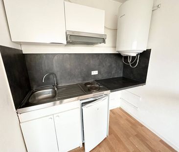 Location appartement 1 pièce 25.25 m² à Lille (59000) LILLE CENTRE ... - Photo 2