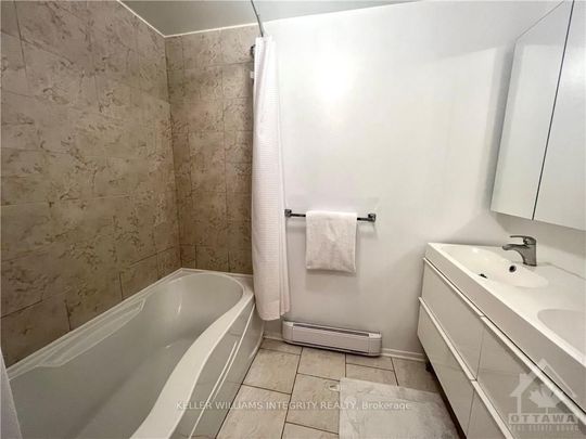 For Lease - 240 Fenerty Court Unit# 8, Kanata, Ontario - Photo 1