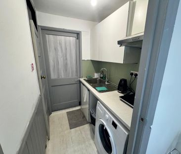 Studio to rent - Photo 4