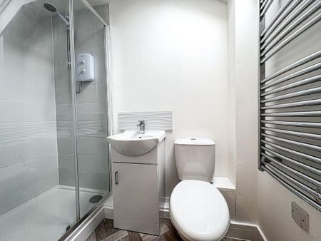 1 bedroom semi-detached house to rent - Photo 5