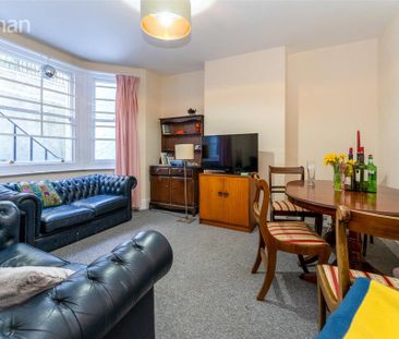 5 bedroom end of terrace house to rent - Photo 2