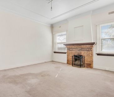 5/32 Vautier Street, Elwood VIC 3184 - Photo 6