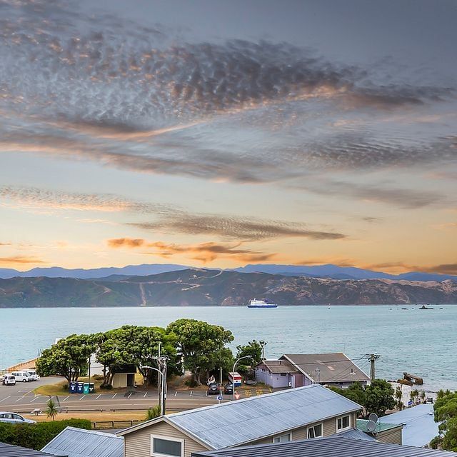 Harbour Views - Three Bedrooms, Fully Furnished - Photo 1