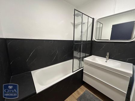 Location Appartement 1 pièce 30m² CAMBRAI 59400 - Photo 5