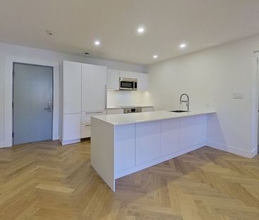 266 Lansdowne Avenue - Photo 6