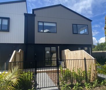 24 Paetai Lane, Te Atatu Peninsula - Photo 6
