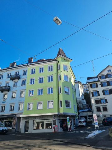 Helle Altbauwohnung an zentraler Lage - Photo 4