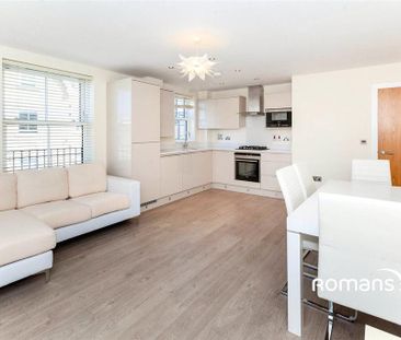 2 bedroom flat to rent - Photo 3