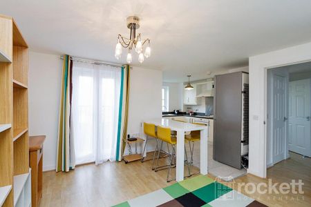 2 bedroom apartment to rent - Photo 3