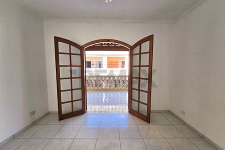 Casa para locação no Cangaiba, 250 metros, 3 quartos, sendo 1 suíte, 2 banheiros e 1 vaga de garagem. - Foto 2