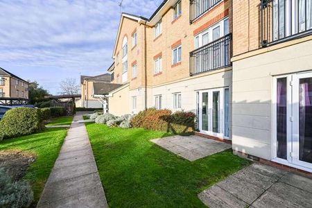 Outlook House, En, Enfield, EN3 - Photo 2