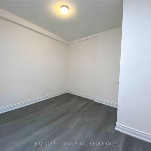 For Lease - 3238 Yonge Street Unit# 2nd Fl, Toronto, Ontario - Photo 3
