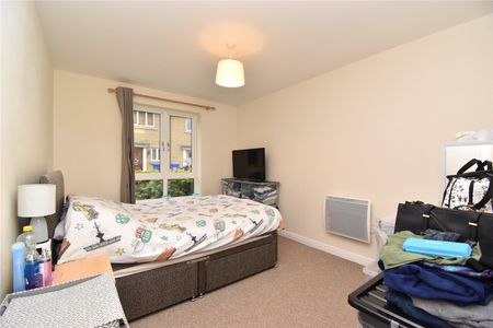 Saturn Road, Ipswich, Suffolk, IP1 5PY - Photo 3