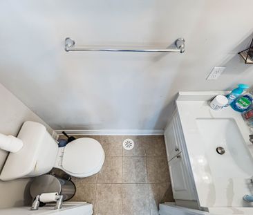 For Lease - 6020 Derry Road Unit# 29, Milton, Ontario - Photo 3