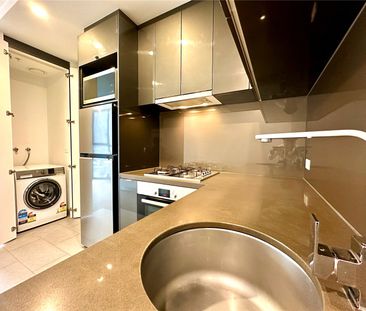 1106/33 Clarke Street - Photo 5