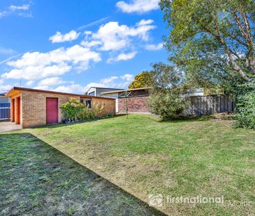 Spacious 4-Bedroom Family Home in the Heart of Rutherford - Photo 4