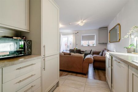 4 bedroom house to rent - Photo 4
