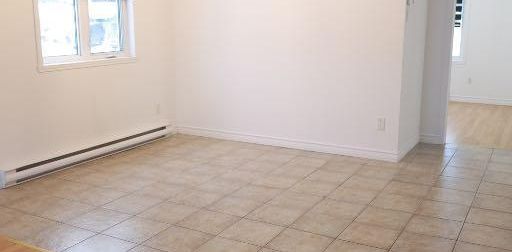 Grand 4 1/2 À SAINT-ÉTIENNE DE LAUZON (LÉVIS) - Photo 2