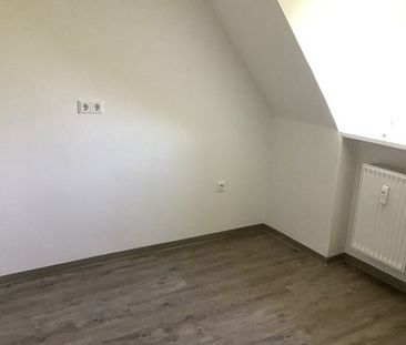 Ein tolles Wohngefühl: ideale 1,5-Zi.-Wohnung mit Ausblick und frisch saniert! - Foto 6