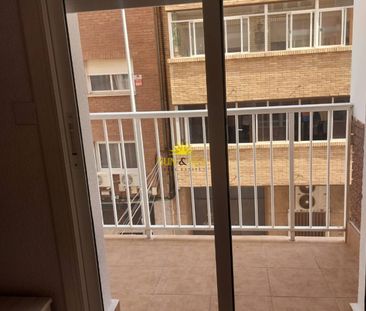 APARTMENT WITH 3 BEDROOMS AND 1 BATHROOM IN SAN GINÉS, CARTAGENA - Photo 2