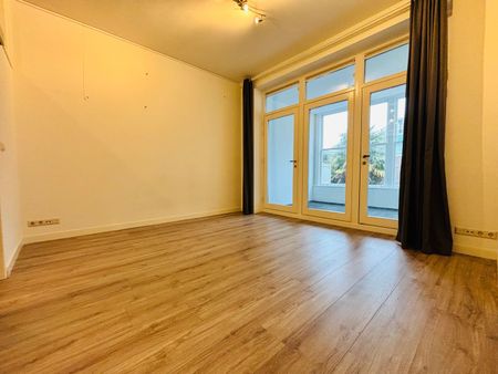 Appartement te huur: Valeriusstraat 30-A 2517 HR Den Haag - Photo 5