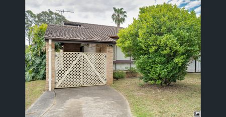 3 Bedroom Home - 4 Split System Air Con's!! - Photo 3