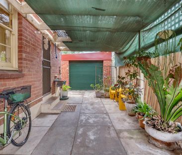 8 Rose Court, Reservoir VIC 3073 - Photo 6