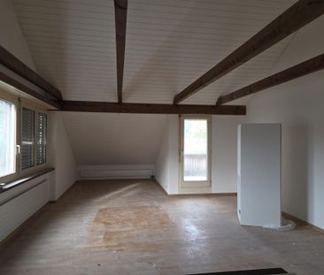 renovierte 2.5-Zimmer-Dachwohnung - Photo 4