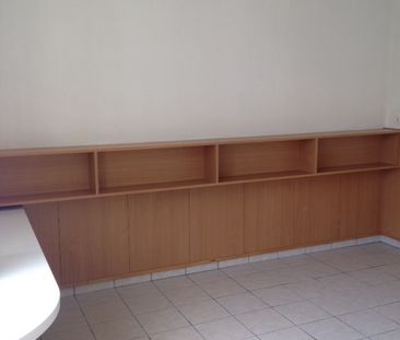 Location Appartement 1 pièce 22m² RODEZ 12000 - Photo 3