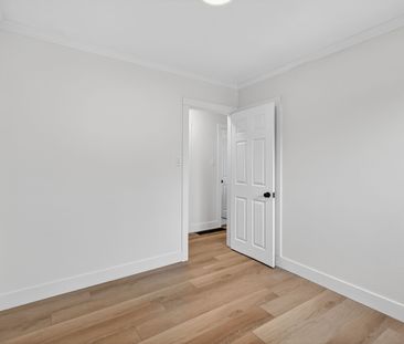 For Lease - 724 Balaton Avenue Unit# Main, Pickering, Ontario - Photo 4