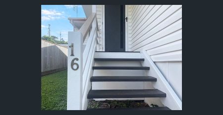 4-Bedroom Home with Garage & Patio - Photo 4