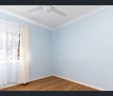 Spacious 4-Bedroom Home in the Heart of Hillarys Moments from Parks & the Coast! - Photo 5