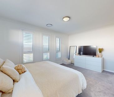 Southlakes Stunner! - Photo 3