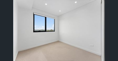 ONSITE PROPERTY MANAGER - NORTH FACING - NEARLY NEW DELUXE 2 BEDDER PLUS STUDY IN THE HEART OF CAMPSIE - Photo 4