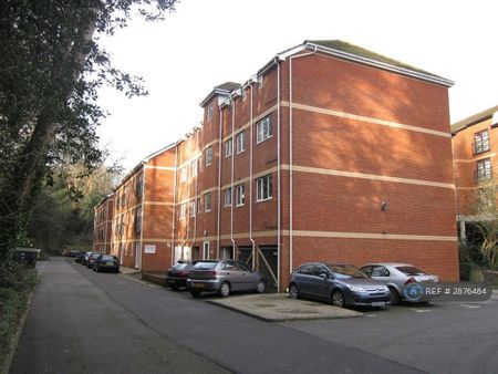 Studio to rent - Photo 2