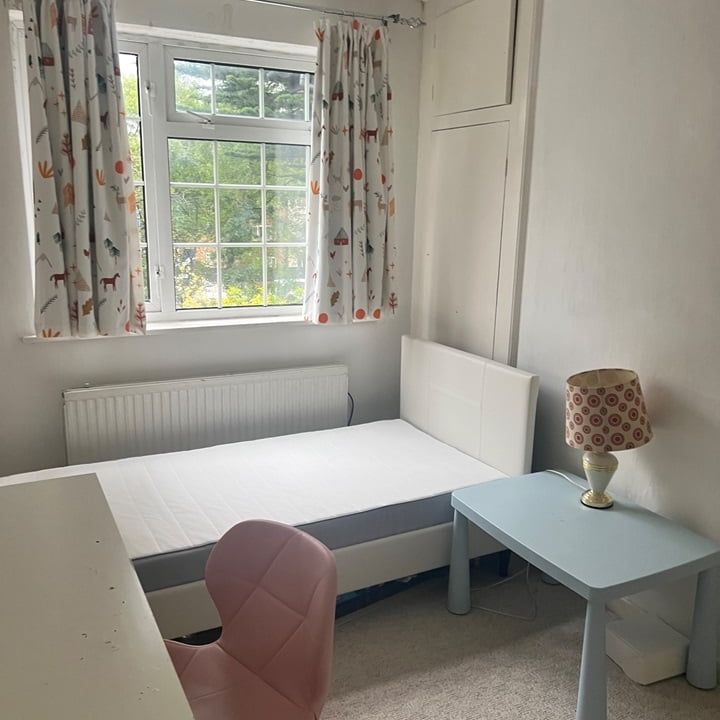 Room in a Shared House, Garrick Drive, NW4 - Photo 1