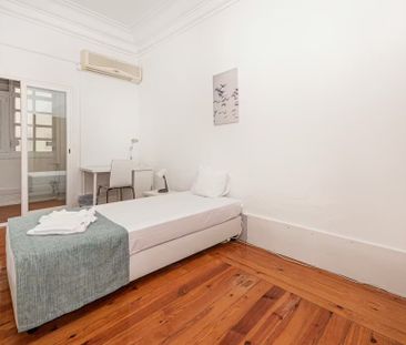 Avenida António Augusto de Aguiar, Lisbon, Lisbon 1050-010 - Photo 3