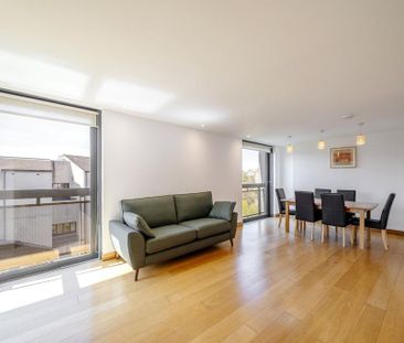 2 bedroom apartment to rent - Photo 2