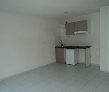 Location Appartement 2 pièces 40m² - Photo 3