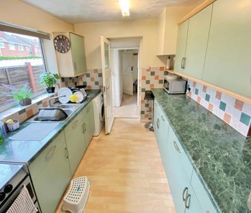 3 bedroom semi-detached house to rent - Photo 5