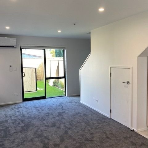 6/3 Milne Crescent, Taita - Photo 1