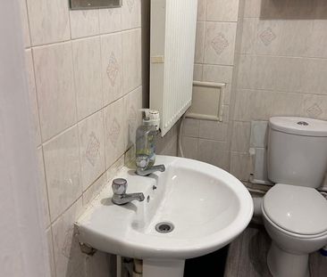 2 Bed Flat, Allison Street, G42 - Photo 4