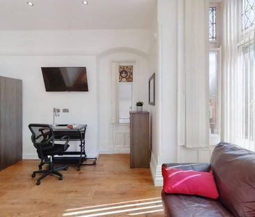 Studio to rent - Photo 3
