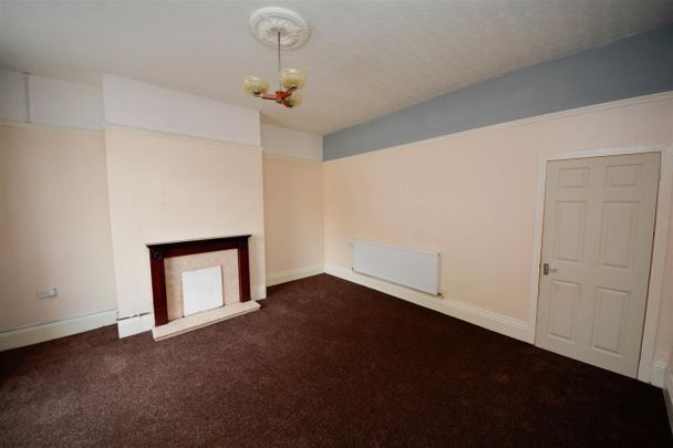 2 bed House - Terraced for Rent - Photo 1