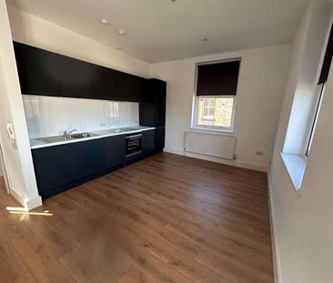 Longmoor Lane, Liverpool, L10 - Photo 1